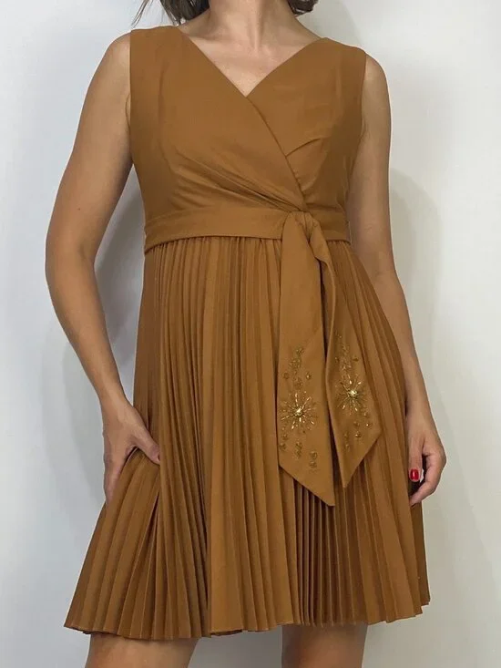 Vintage 1960s Brown BEADED Party Dress -- Small to Medium - Picture 5 of 6